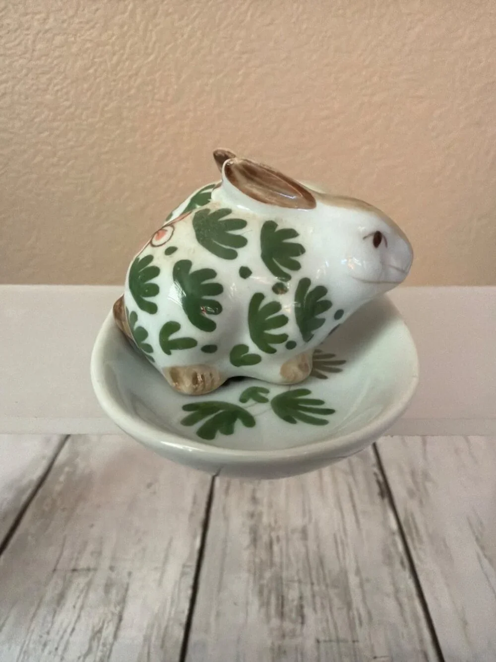 Set of 2 Vintage Cat & Bunny Salt Pepper Shaker Sets w/Matching Underplate 1970s - Picture 14 of 15